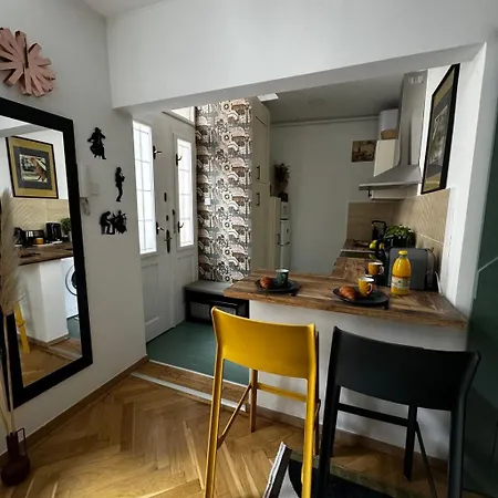 Music Designed Apartmant Westend Budapest