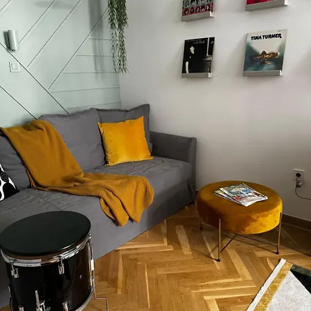 Music Designed Apartmant Westend Apartment *
