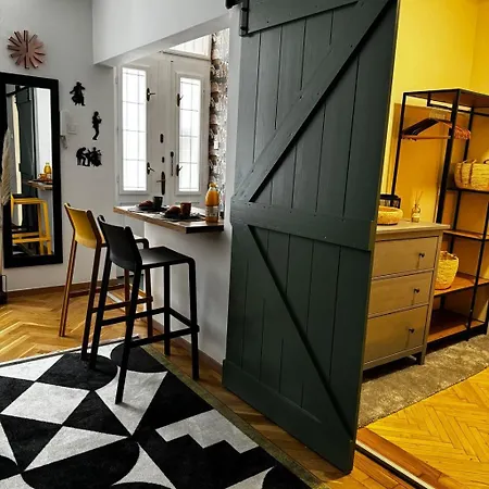 Apartment Music Designed Apartmant Westend Budapest