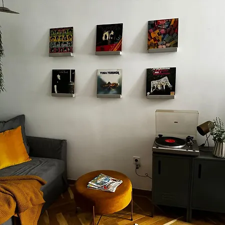 Music Designed Apartmant Westend *