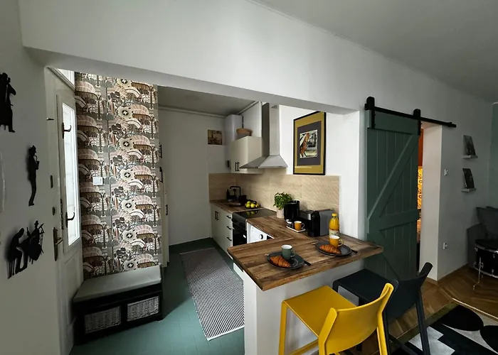 Music Designed Apartmant Westend Appartement *